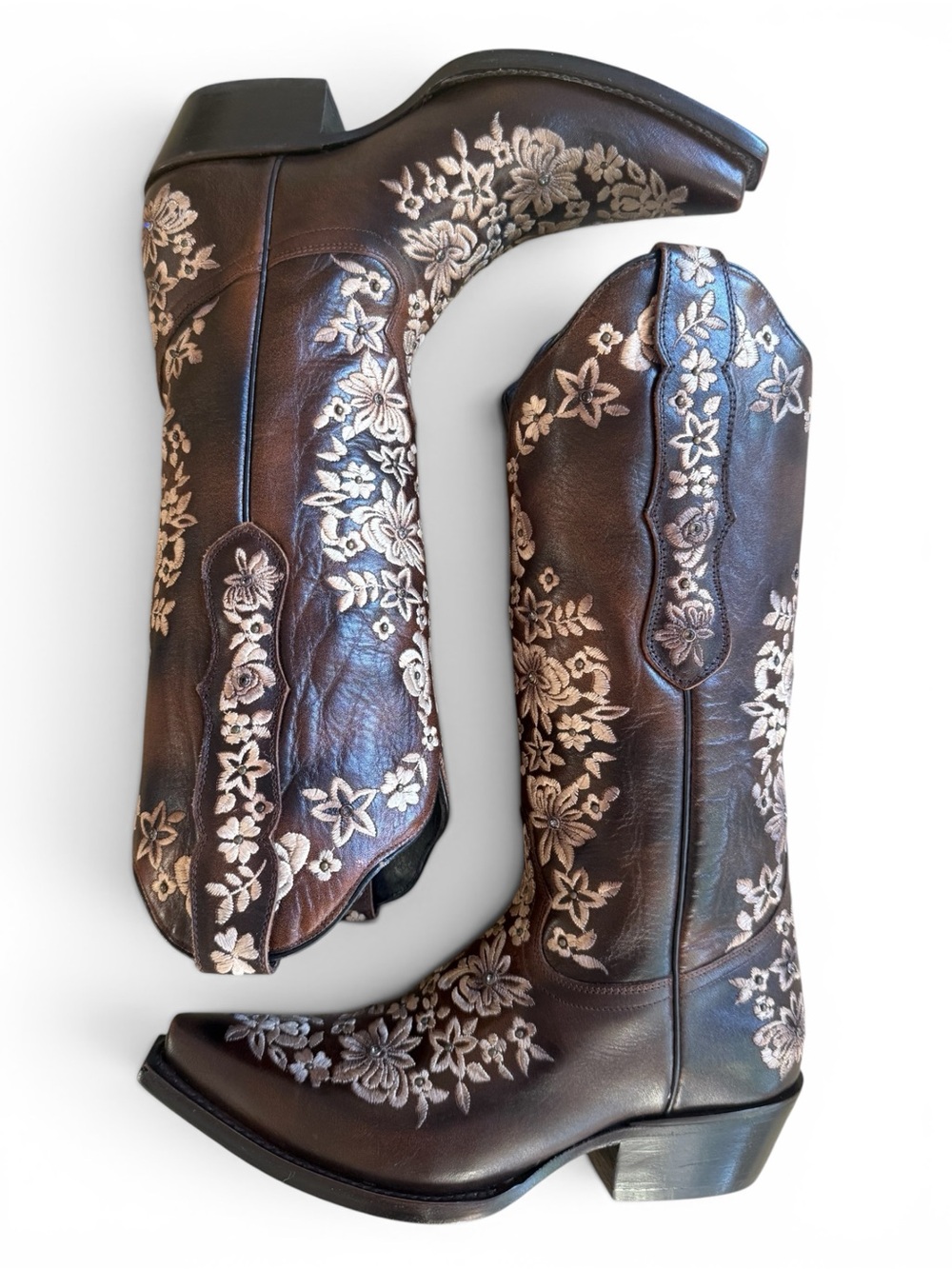 Black Star Boots “Sweetgrass” Brown Leather with Cream Embroidery Cowboy Boots